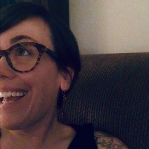 Meet your Posher, T.